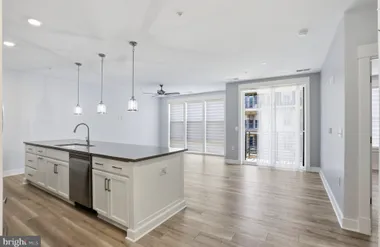 23651 HAVELOCK WALK TER 304, ASHBURN, VA..., Ashburn, VA 20148