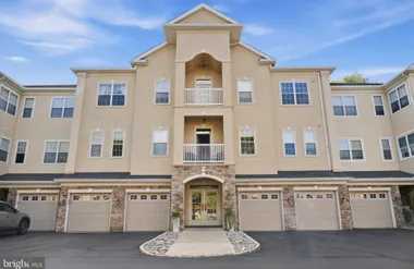 2 FALCON DR 301, HOLLAND, PA, 18966, Holland, PA 18966