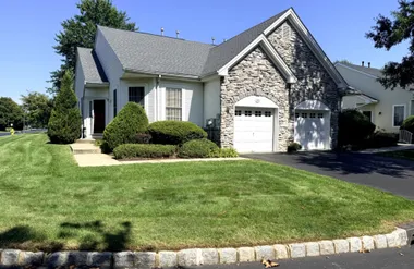 100 MEADOWLARK DR, HAMILTON, NJ, 08690, Hamilton, NJ 08690