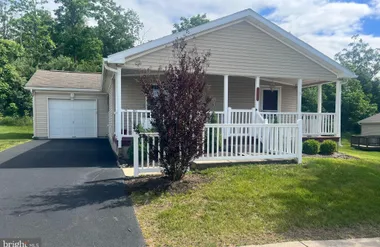 66 RANDOM RD, DOUGLASSVILLE, PA, 19518, Douglassville, PA 19518