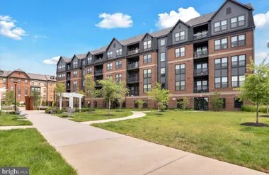 3927 FAIR RIDGE DR 307, FAIRFAX, VA, 220..., Fairfax, VA 22033