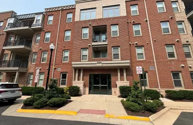 23631 HAVELOCK WALK TER 203, ASHBURN, VA..., Ashburn, VA 20148