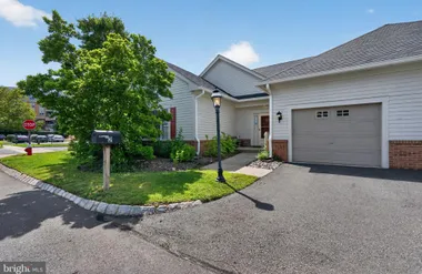 2 HEDGE ROW RD, PRINCETON, NJ, 08540, Princeton, NJ 08540
