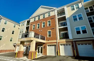 700 MOUNT AIRY TER 202, LEESBURG, VA, 20..., Leesburg, VA 20176