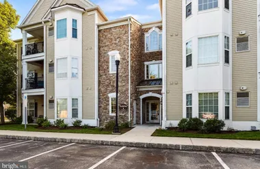 124 CREEKSIDE DR 8, BROOKHAVEN, PA, 1901..., Brookhaven, PA 19015