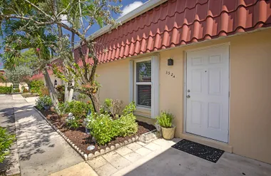352 COVERED BRIDGE BLVD A, LAKE WORTH, F..., Lake Worth, FL 33467