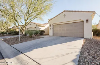 1744 E BURNING HILL DR, GREEN VALLEY, AZ..., Green Valley, AZ 85614