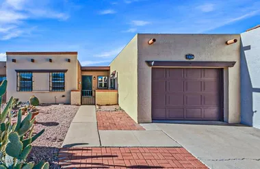 1085 W CAMINO SAGASTA, GREEN VALLEY, AZ,..., Green Valley, AZ 85622