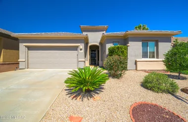 5860 S PAINTED CANYON DR, GREEN VALLEY, ..., Green Valley, AZ 85622
