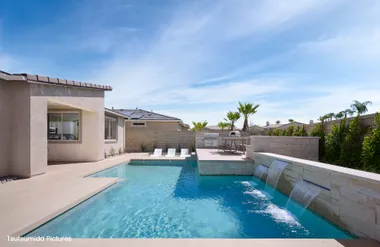 Del Webb Explore Palm Des...