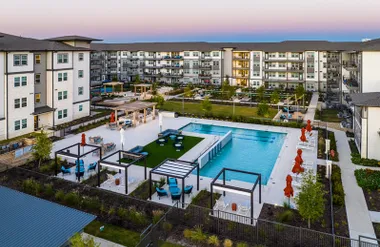 Amberlin at The Station