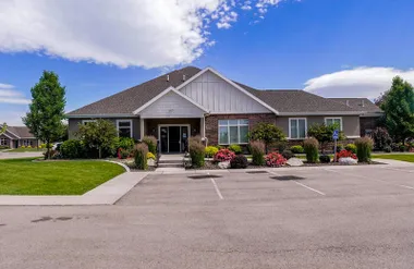 The Villas at Pioneer Cro...