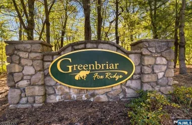 6102 VETERANS DR, ROCKAWAY TOWNSHIP, NJ,..., Rockaway Township, NJ 07885