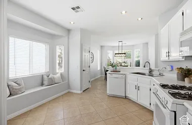 1804 W RED RIVER DR, ST. GEORGE, UT, 847..., St. George, UT 84790