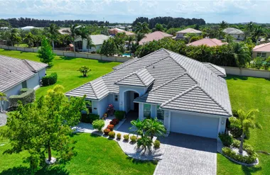 4725 FOUR LAKES CIR, VERO BEACH, FL, 329..., Vero Beach, FL 32968