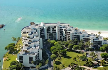 2388 GULF SHORE BLVD 204, NAPLES, FL, 34..., Naples, FL 34103