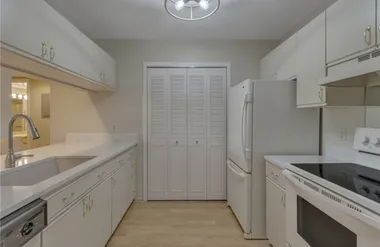 31 PLANTATION DR 206, VERO BEACH, FL, 32..., Vero Beach, FL 32966