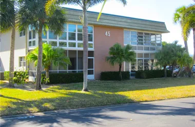 45 VISTA GARDENS TRL 106, VERO BEACH, FL..., Vero Beach, FL 32962