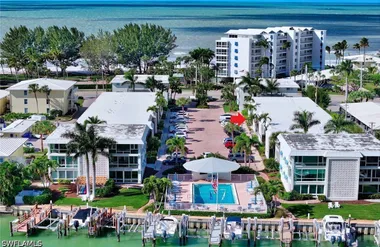 2100 GULF SHORE BLVD 107, NAPLES, FL, 34..., Naples, FL 34102