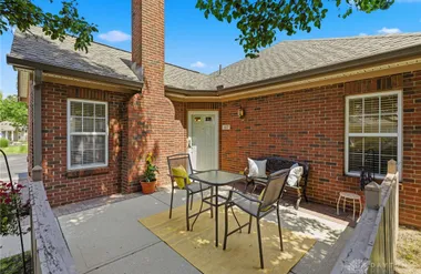 127 EDINBURGH VILLAGE DR, CENTERVILLE, O..., Centerville, OH 45458