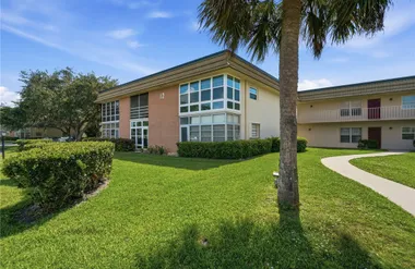 12 VISTA GARDENS TRL 104, VERO BEACH, FL..., Vero Beach, FL 32962