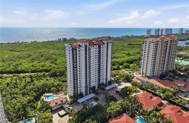 7225 PELICAN BAY BLVD 302, NAPLES, FL, 3..., Naples, FL 34108