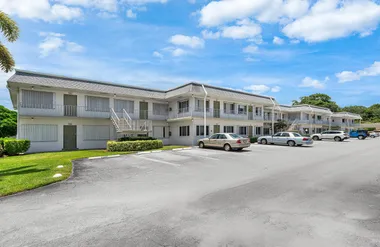 3160 LAKE OSBORNE DR 6  206, ,, FL, 3346..., ,, FL 33461