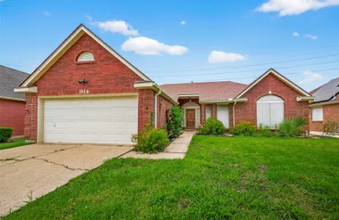 914 W PEACH HOLLOW CIR, PEARLAND, TX, 77..., Pearland, TX 77584