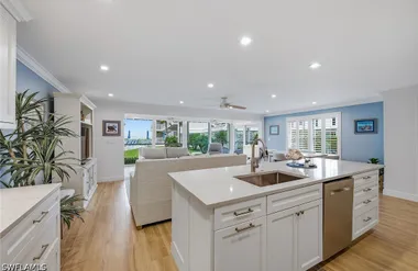 2875 GULF SHORE BLVD 106, NAPLES, FL, 34..., Naples, FL 34103