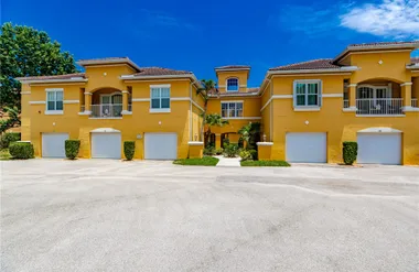 5045 FAIRWAYS CIR D306, VERO BEACH, FL, ..., Vero Beach, FL 32967