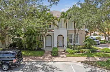 6112 TOWNCENTER CIR, NAPLES, FL, 34119, Naples, FL 34119