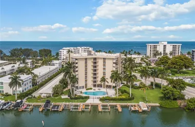 2150 GULF SHORE BLVD 411, NAPLES, FL, 34..., Naples, FL 34102