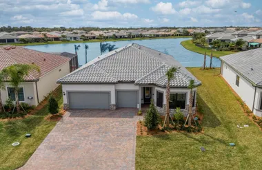 818 SE COURANCES DR, PORT ST LUCIE, FL, ..., Port St Lucie, FL 34984