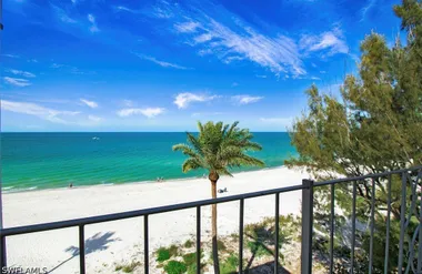 2011 GULF SHORE BLVD 56, NAPLES, FL, 341..., Naples, FL 34102