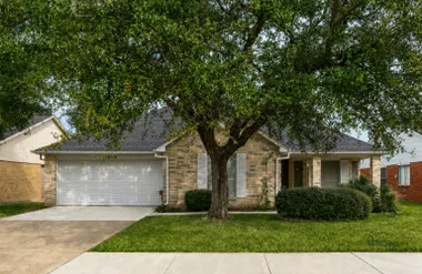 2819 S PEACH HOLLOW CIR, PEARLAND, TX, 7..., Pearland, TX 77584