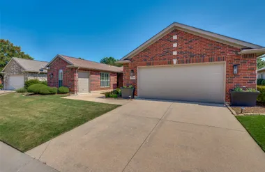 8901 CRESTVIEW DR, DENTON, TX, 76207, Denton, TX 76207