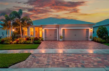 10494 SW RED MAPLE WAY, PORT ST LUCIE, F..., Port St Lucie, FL 34987