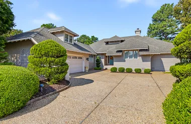 137 ROGER SMITH, WILLIAMSBURG, VA, 23185, Williamsburg, VA 23185