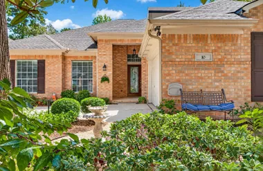 10 SURREY RUN PL, THE WOODLANDS, TX, 773..., The Woodlands, TX 77384