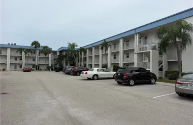 1624 PINE VALLEY DR 115, FORT MYERS, FL,..., Fort Myers, FL 33907