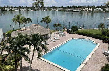 2800 GULF SHORE BLVD 406, NAPLES, FL, 34..., Naples, FL 34103