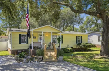 984 S MARLIN CIR, MURRELLS INLET, SC, 29..., Murrells Inlet, SC 29576