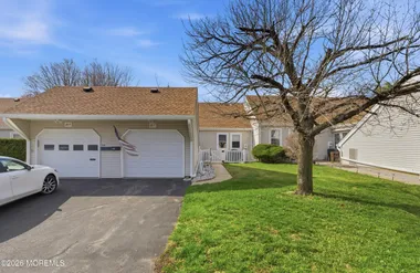 110 HENLEY CT C, FREEHOLD, NJ, 07728, Freehold, NJ 07728