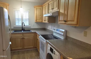 47 CAMBRIDGE CT E, LAKEWOOD, NJ, 08701, Lakewood, NJ 08701