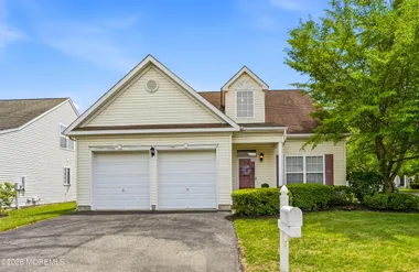 5 HOLLY MANOR CT, HELMETTA, NJ, 08828, Helmetta, NJ 08828