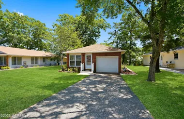 37 SYCAMORE RD 13, MANAHAWKIN, NJ, 08050, Manahawkin, NJ 08050