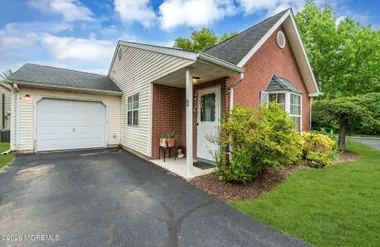 7 KINGSTON CLOSE 1000, FREEHOLD, NJ, 077..., Freehold, NJ 07728