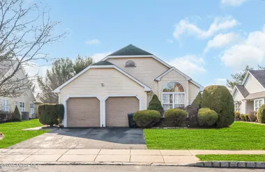 2674 MEADOW LAKE DR, TOMS RIVER, NJ, 087..., Toms River, NJ 08755