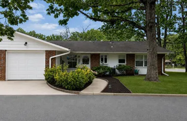 600A LAKE POINT DR, LAKEWOOD, NJ, 08701, Lakewood, NJ 08701