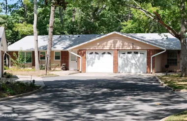 598B LAKE POINT DR, LAKEWOOD, NJ, 08701, Lakewood, NJ 08701